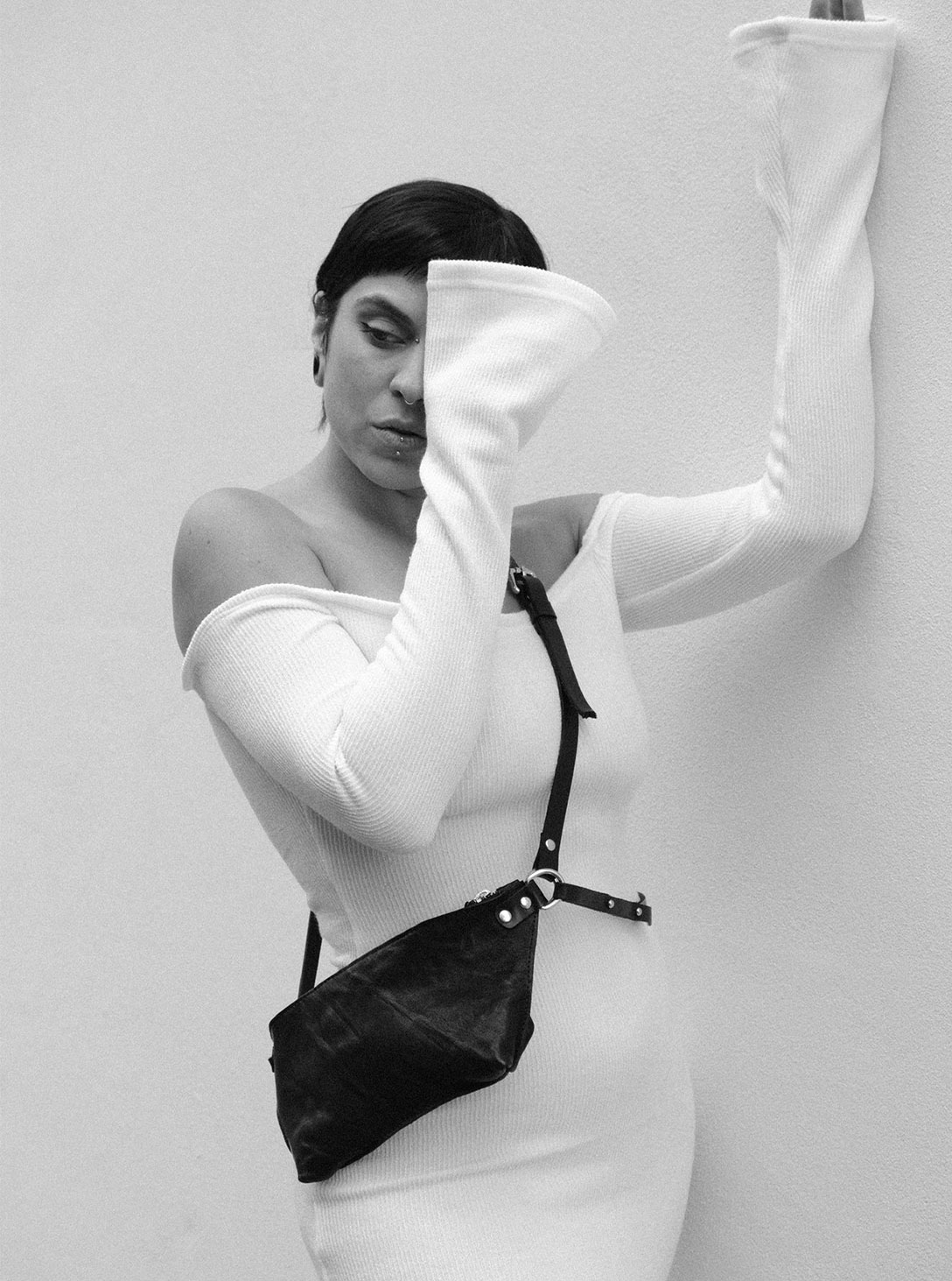 2(272) Harness pouch BLACK - Image 1