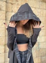 Jaka Black - Image 2