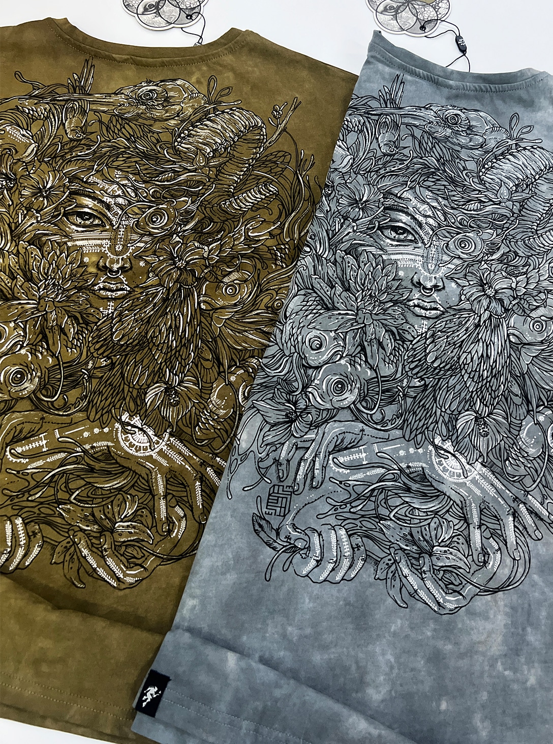 MUSHI MASTER OLIVE TD_0003_IMG_1192 Mushi Master T-SHIRT TIE DYE STONE - Image 1
