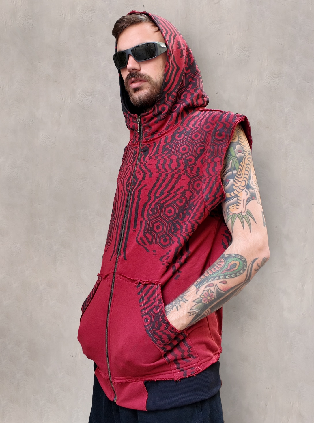 RED-1(1) ICHI MEN VEST RED - Image 1