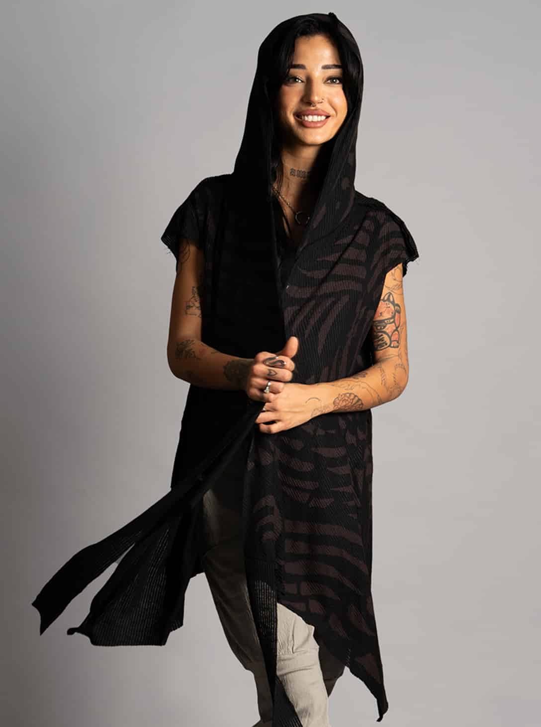 SAND TRIBE BLK DANA_0000_Layer 148 SAND TRIBE BLACK - Image 1