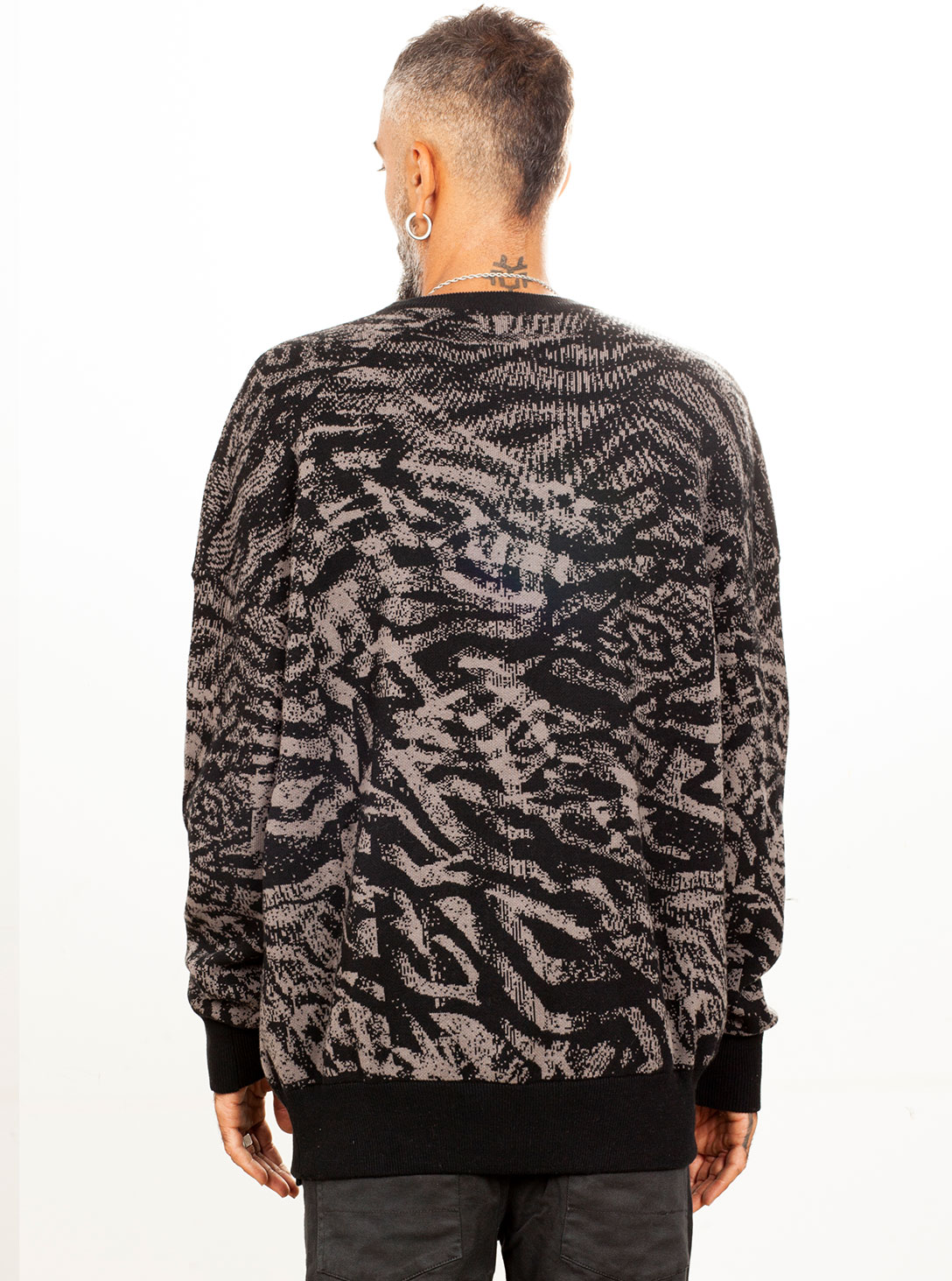 SARIGAMI-KNIT-2(1) SARIGAMI KNITTED SWEATER - Image 1