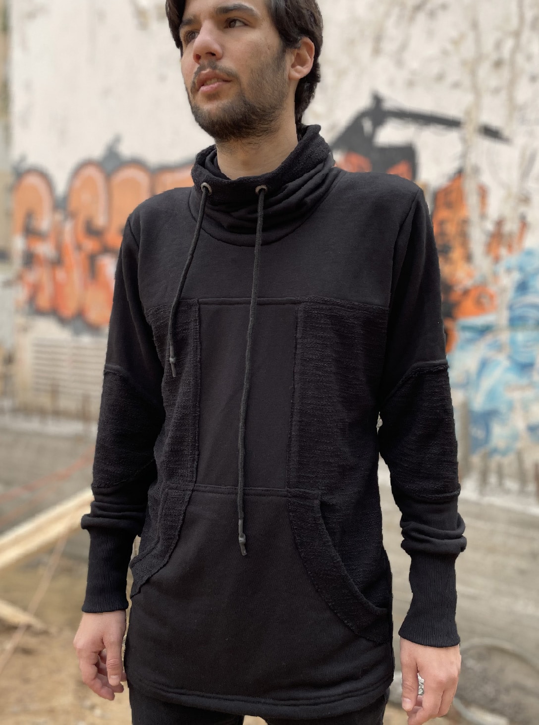 VAL-BLACK-5 Val MEN HOOD Black TEXTURE - Image 1