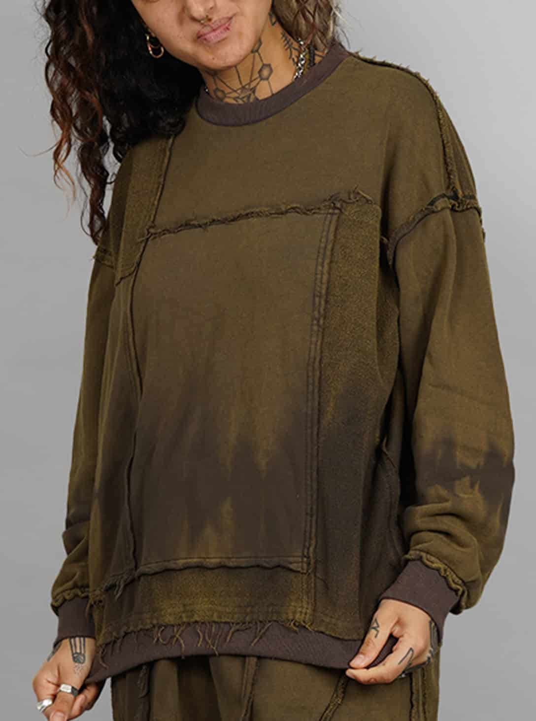 YOSHINORI GREEN-WO_0010_Layer 1 copy 2(1) YOSHINORI PULLOVER GREEN - Image 1