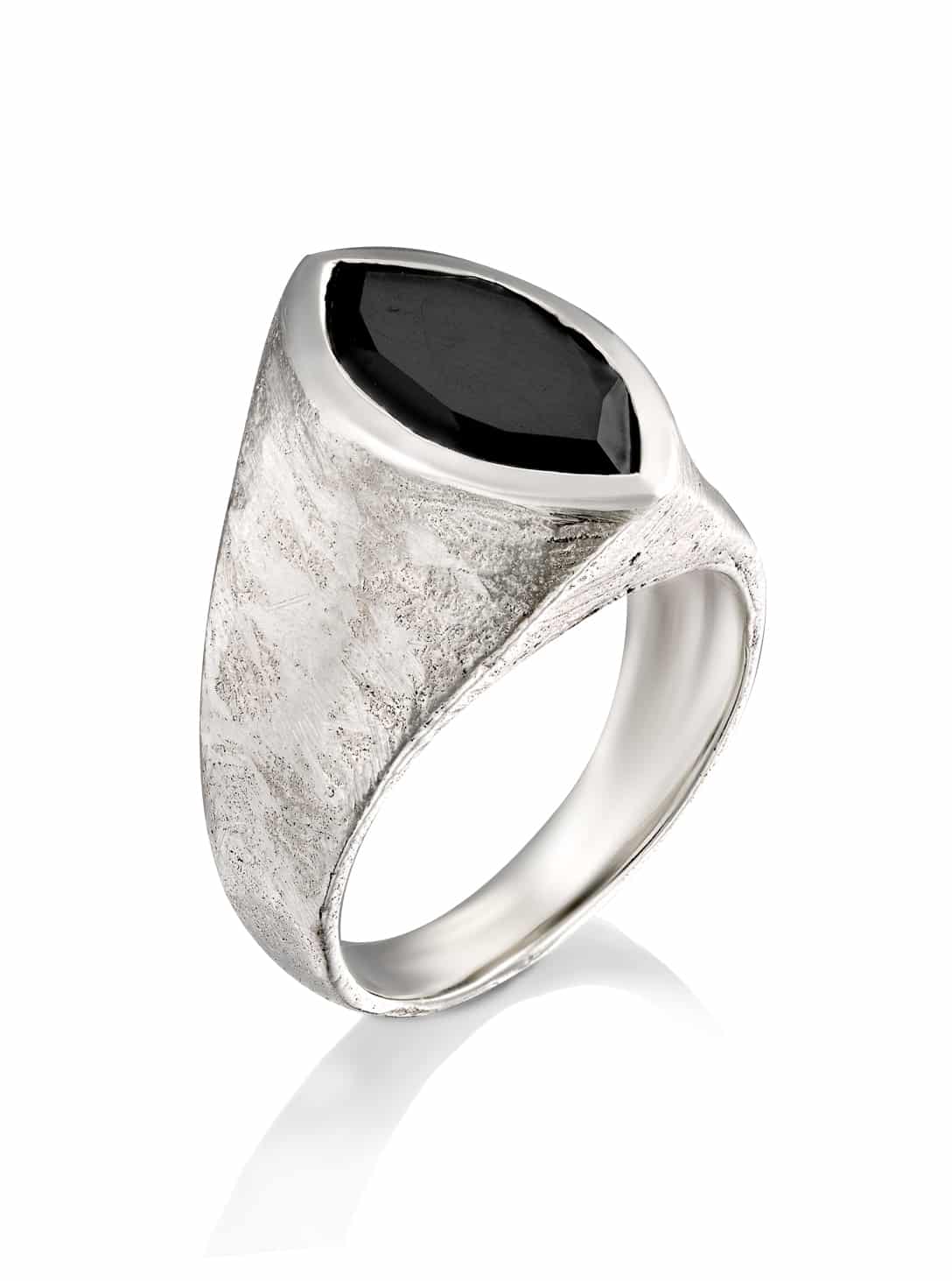 סילבר ובלק אוניקס _0003_SAT 835 -BIG WITH STONE ICU RING SILVER & BLACK ONYX - Image 1