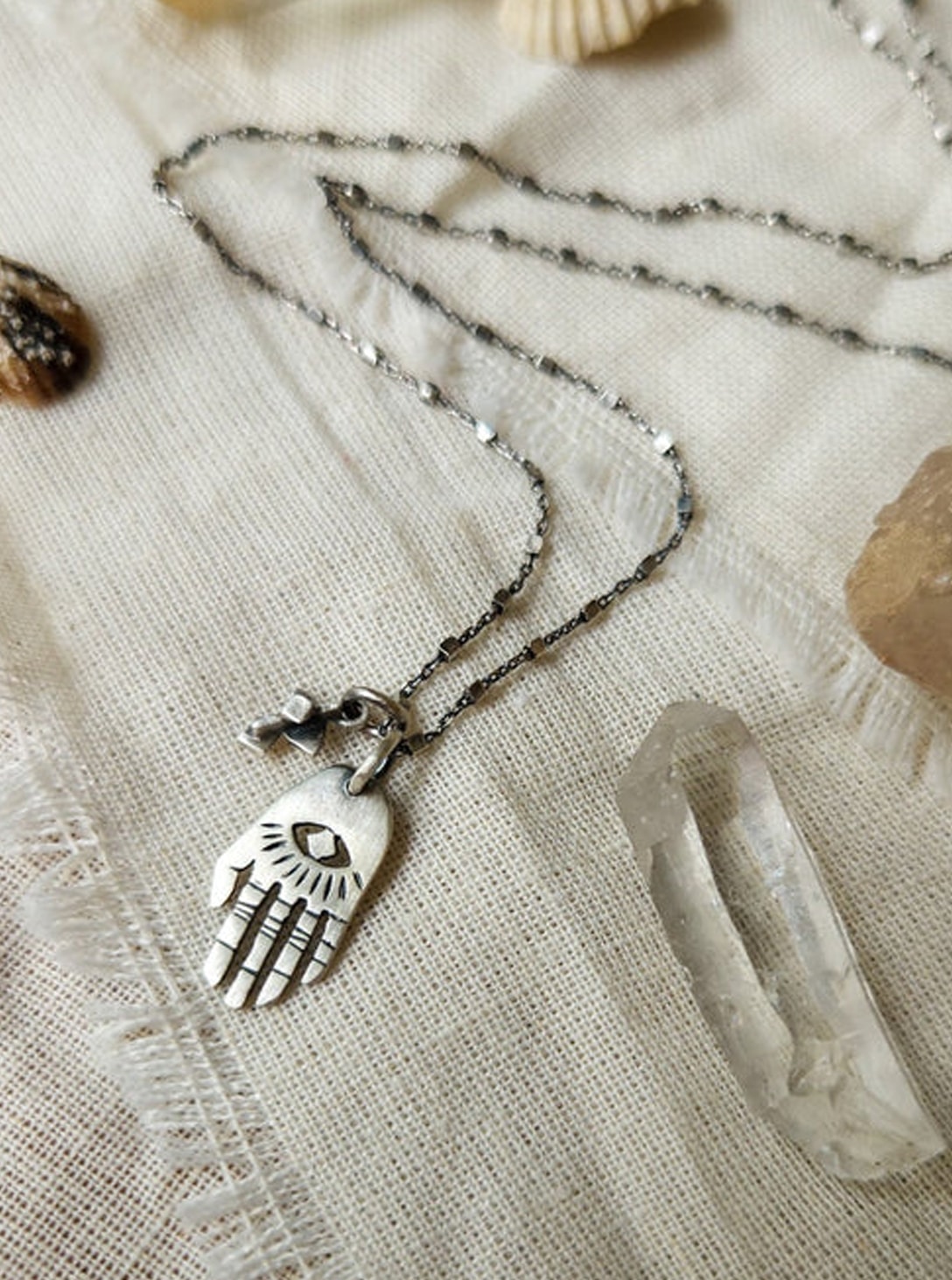 Silver Hamsa Necklace_0000_Layer 46 Silver Hamsa Necklace - Image 1