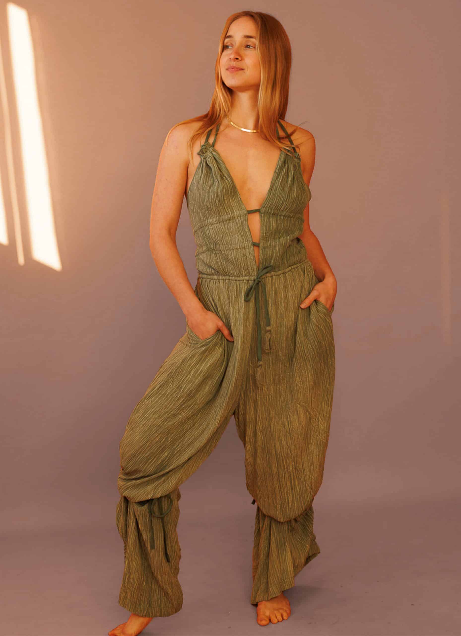 אוליב_0000_Group 1 YUVAL WOMEN'S JUMPSUIT-OLIVE - Image 1