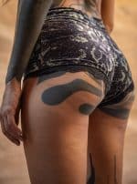 WOMEN'S SNAKE SHORTS - Image 3