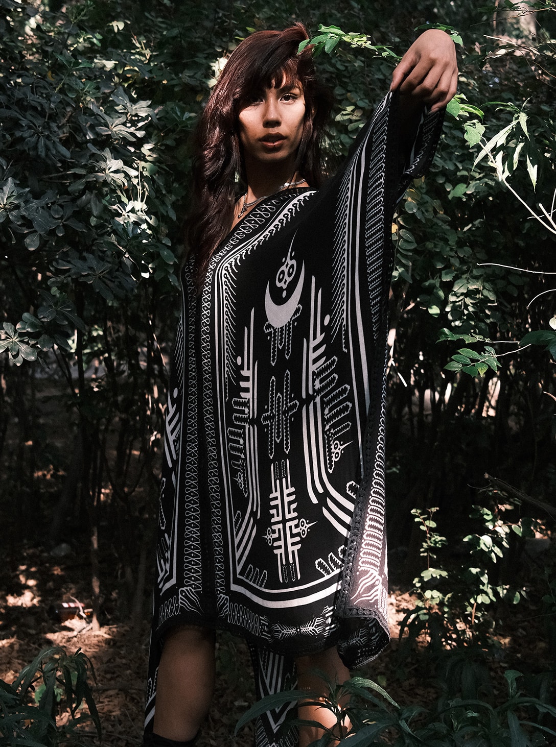 NABU-10 NABU KAFTAN BLACK&WHITE - Image 1